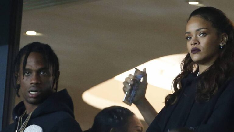 Rihanna & Travis Scott bị ngôi sao phim khiêu dâm Harley Dean cáo buộc phát tán bệnh tình dục