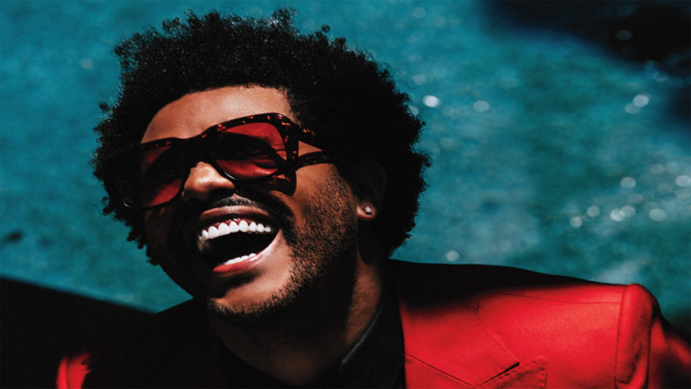 “Blinding Lights” của The Weeknd là ca khúc duy nhất trong lịch sử đạt được kỷ lục này