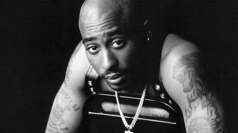 Kho tàng âm nhạc đồ sộ Tupac để lại cho hậu thế