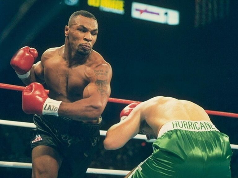 Mike Tyson luôn quan hệ trước trận đấu, nếu không anh ta sẽ giết đối thủ của mình