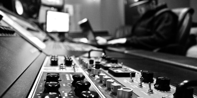 5 producer huyền thoại có thể bạn chưa bao giờ biết đến