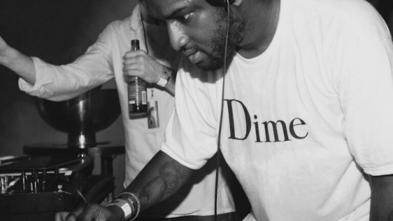 Nhìn lại những tấm bìa album được tạo tác bởi Virgil Abloh