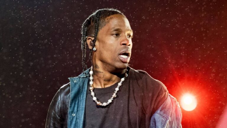 $750 triệu là con số Travis Scott và một số bên liên quan phải đối mặt trong vụ kiện sắp tới