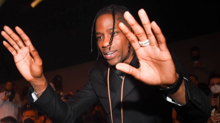 Sự kiện tử thần của Travis Scott đối mặt với tổng số nguyên đơn lên đến 2.800 người