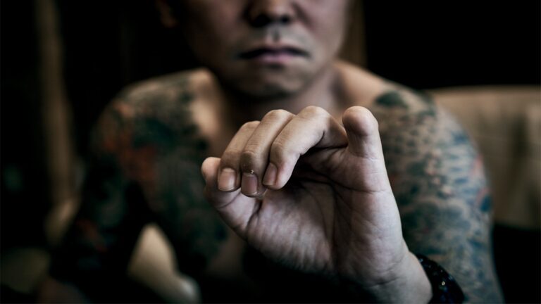 “Yubitsume”, nghi thức đẫm máu của các Yakuza Nhật Bản