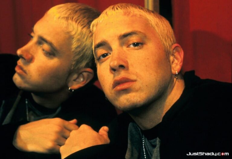 Áp lực từ Kim và cô con gái rượu Hailie chính là một trong những lý do chúng ta có Slim Shady